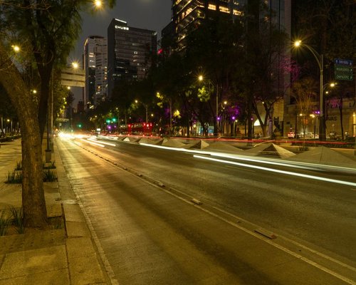 A street view conceptual shot representing Insurgentes Avenue in Mexico City