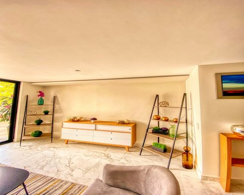 Soft natural daylight filling an organized home interior setup in Central Mexico